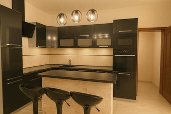 REI PREMIUM - Krásny dom v Okoči, komplet rekonštrukcia, baz - 8