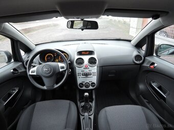 Opel Corsa, 1,2 i ČR 1.maj. 44tkm 2012 - 8