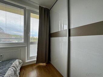 2-izbový byt na predaj s 2 balkónmi, Školská ulica. - 8