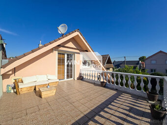 Ponúkame Vám na predaj rodinný dom, ponúkajúci komfortné býv - 8