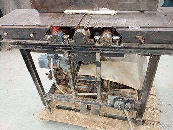 Hobľovačka hrubkovačka - 8