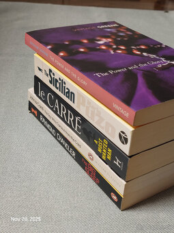 Detektivky le Carre, Greene, Puzo, Chandler (ENG) - 8