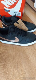 Dámske tenisky Nike 37,5 / Nové - 8