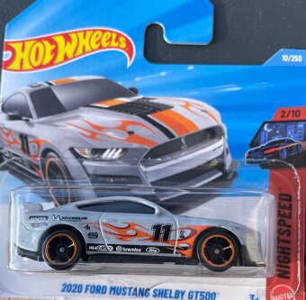 Hotwheels - 8