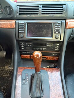 BMW e38 730D - 8