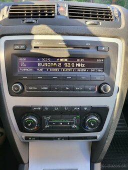 Predám Škoda Octavia II Sport Edition - 8