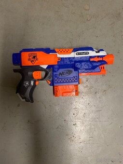 Nerf elite - 8