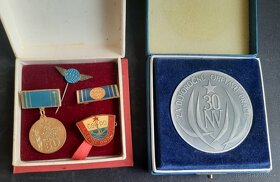 Medaile vyznamenania ČSSR 2 - 8
