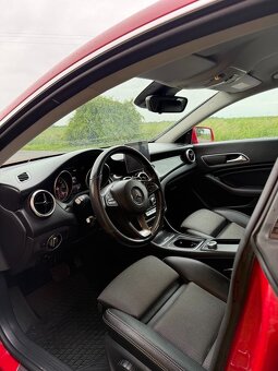 Mercedes CLA - 8