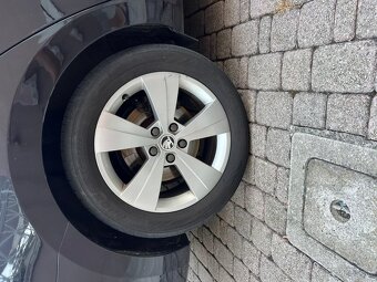 ŠKODA SUPERB 2,0TDi 110kw DSG GPS Panorama Xenon 2016 - 8