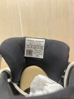 Under Armour JET MID 42,5 - 8