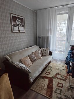 2izbový bytík, sídl. Západ - 8