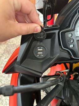 Kawasaki versys 650 - 8
