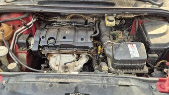 Peugeot 307 SW 1,6I 80kw kód: NFU - 8