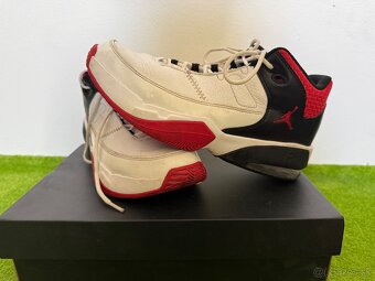 Jordan Max Aura 3 - 8