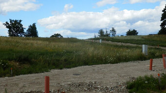 Exkluzívne na predaj – stavebný pozemok v Blatnici, časť Seb - 8