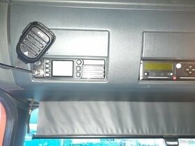 hákový nakladač na prep.kontajnerov MAN - 8