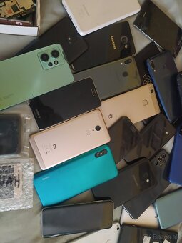 Predám mobily ná náhradné diely - 8