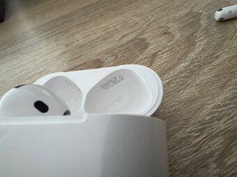 Airpods 4 - 8