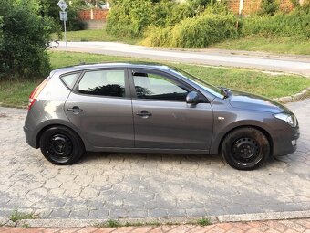 HYUNDAI I30 1.4 i 16V CVVT Benzin - 8