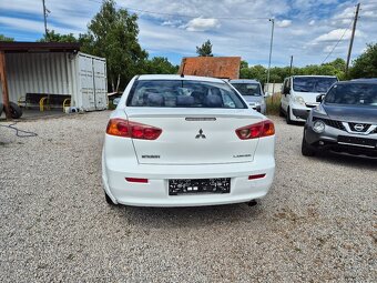 Mitsubishi lancer - 8