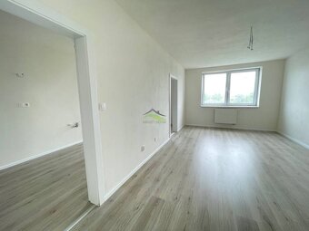 Novší 3 izbový priestranný byt 75 m2, balkón -147.000€ - 8