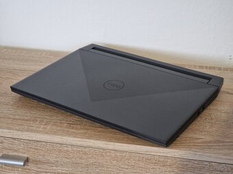 Herný notebook DELL G15 - Intel i5, RTX 3050 Ti, 512GB NVMe - 8