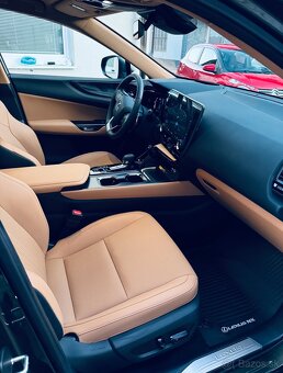 Lexus NX 350 - 8
