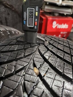 215/60 R17 Goodyear celorocne pneumatiky - 8