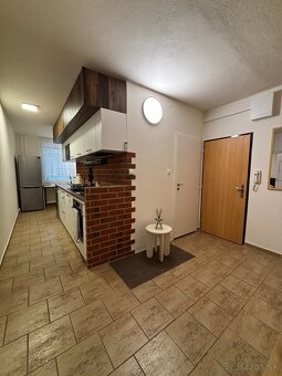 Ubytovanie Nitra - Centrum - 8