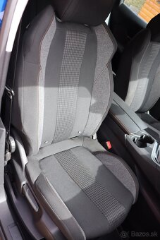 Peugeot 3008 1.2 Puretech - 8
