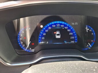 Toyota Corolla sedan 1.5 Dynamic Force 123 k,automat,1.maj - 8
