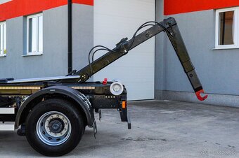 MERCEDES AXOR 1924 HÁKOVÝ NOSIČ KONTAJNEROV EURO5 - 8