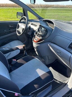 TOYOTA PREVIA 2L. D-4D. - 8