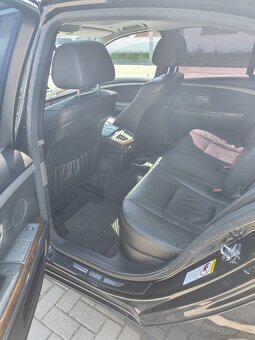 Bmw E65 7seria - 8