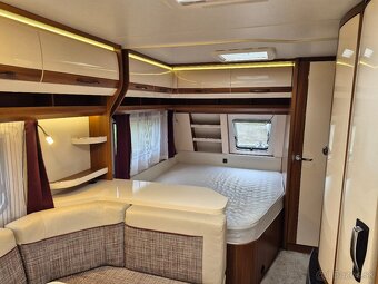 Obytný přívěs Hobby Excellent 560 KMFe - 8