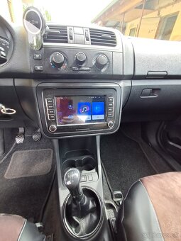 Škoda Fabia 1.4 16 v - 8