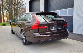 Volvo V90 T4 2.0L Momentum Pro A/T - 8