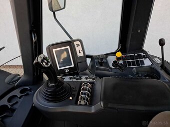 JCB Fastrac 3230 Xtra - 8