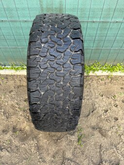 Predám offroad pneu 315/70 r17 315/70/17 4x4 R17 SUV M+S Pre - 8
