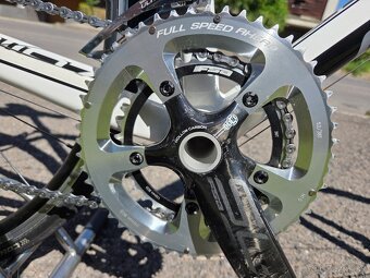 Specialized 2x10 ultegra - 8