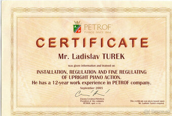 Bílý Petrof 115 II se zárukou 2 roky a dopravou - 8