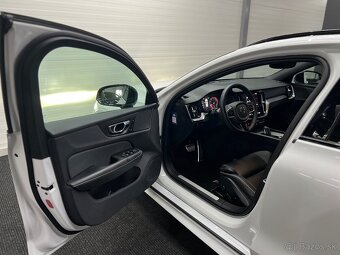 Volvo V60 2022 2.0T 145kw MHEV R-DESIGN 1.majiteľ - 8