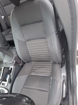Volvo v50 - 8
