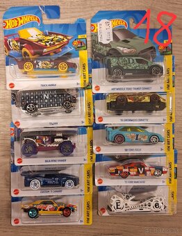 Hot wheels - 8