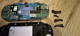 Ps vita pch 1104 na diely - 8