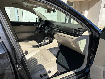 Škoda Superb combi 2.0 TDI 110 KW L&K, 2015, 150 000km - 8