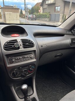 Peugeot 206sw 1.4hdi - 8