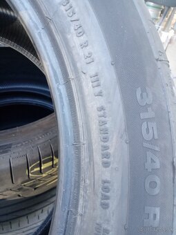 Predám letné pneu 2-šírka 315/40+285/40 R21 Continental - 8