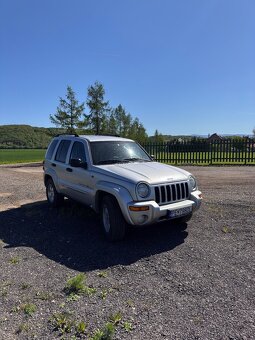 Jeep Cherokee 2.5CRD M5 - 8